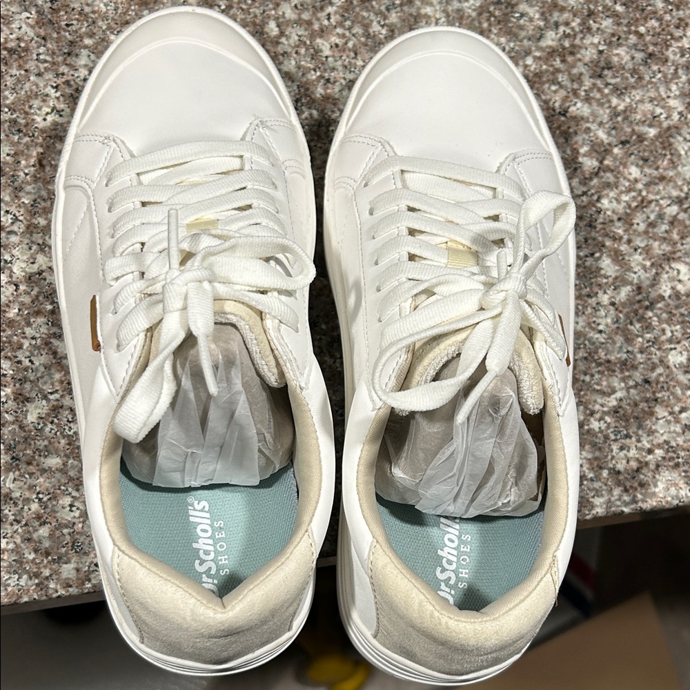 Dr. Scholl's Cream and White Women's Sneakers